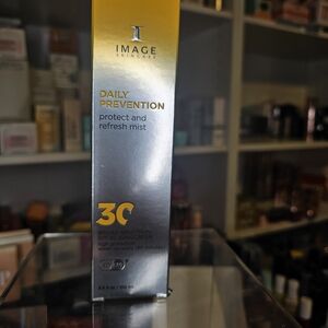 Image Skincare Daily Prevention Protect & Refresh Mist - Silver and Yellow